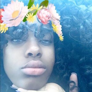 Meet your Posher, Mackenzie